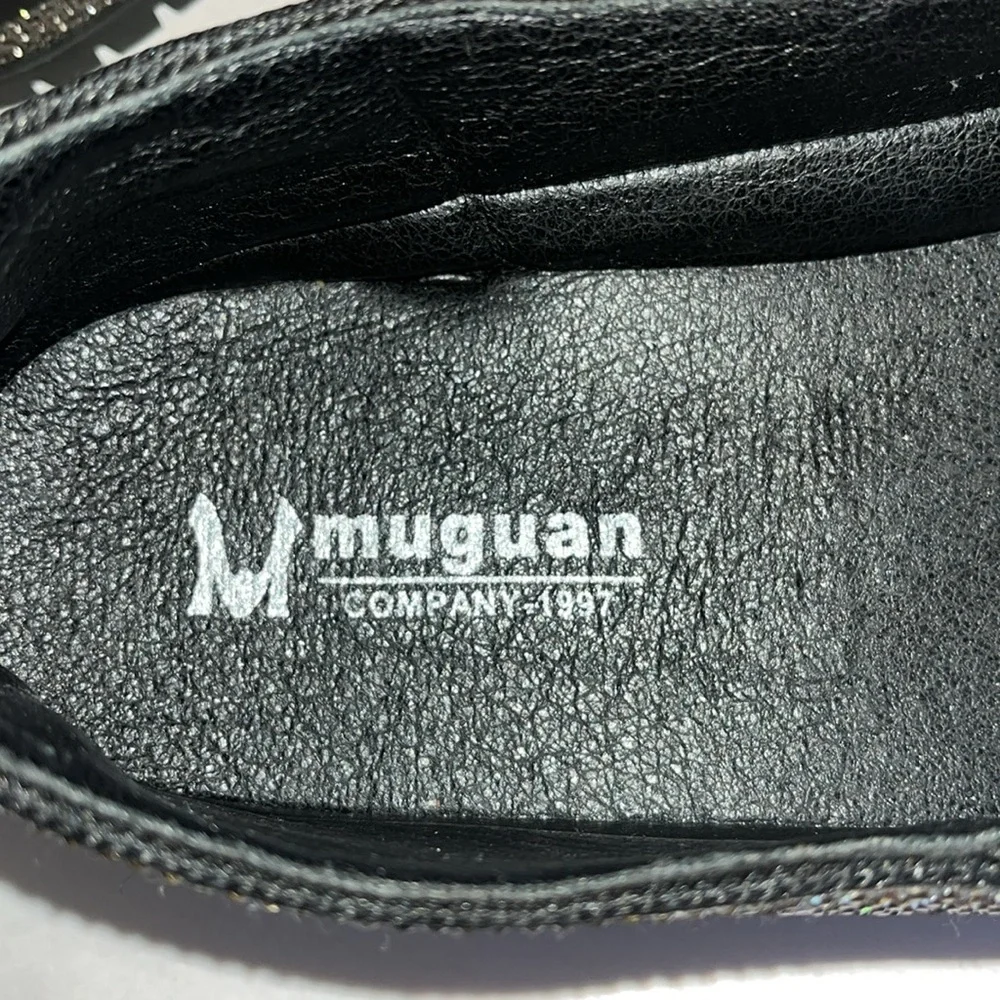 Muguan Company 1997 slip on rhinestone platform sneaker silver/black Sz 8.5